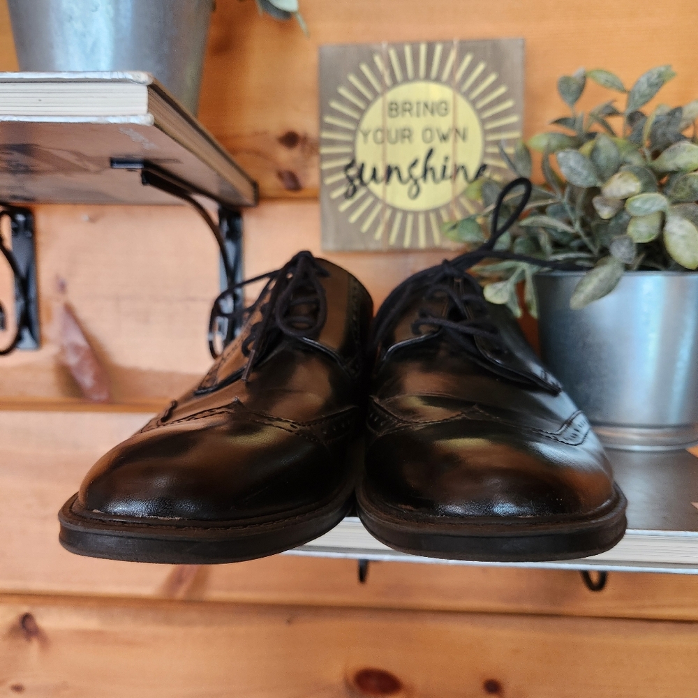 Calvin Klein Greenwich Black Leather Brogue Wingtip Oxford Dress Shoes Sz 10.5 M - Picture 5 of 10